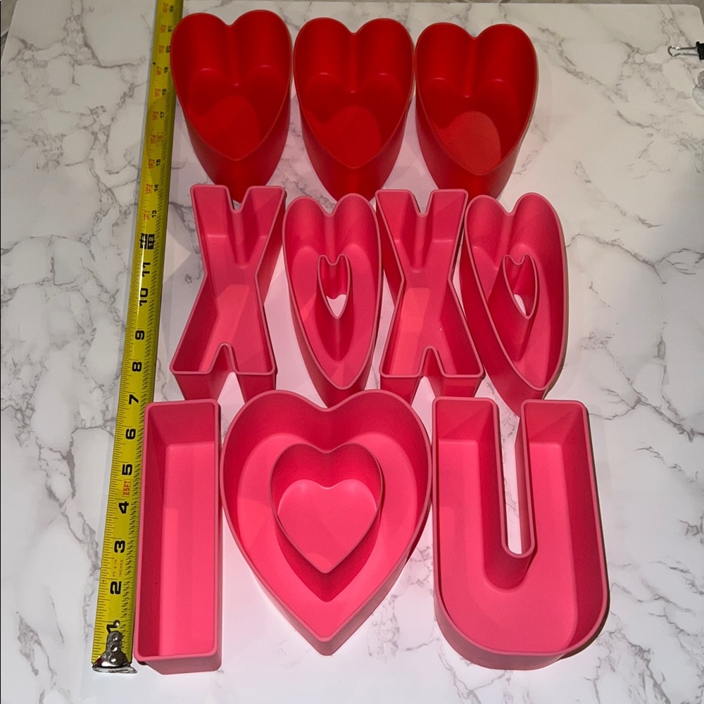 NWOT 10pc I love heart you xoxo hearts plastic snack bowls vday 6in pink red